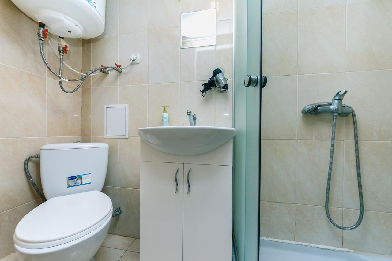 Small Room Near Independence Square Kiev Exterior foto